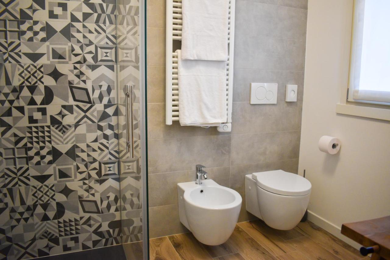 קסטלנואובו דל גארדה Bed And Breakfast Le Giale מראה חיצוני תמונה