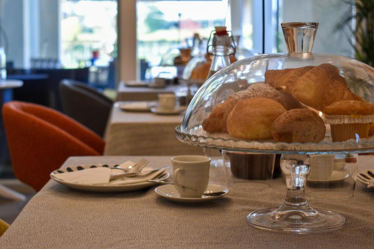 קסטלנואובו דל גארדה Bed And Breakfast Le Giale מראה חיצוני תמונה
