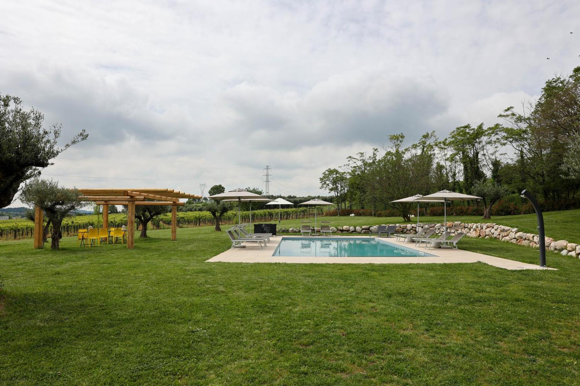 קסטלנואובו דל גארדה Bed And Breakfast Le Giale מראה חיצוני תמונה