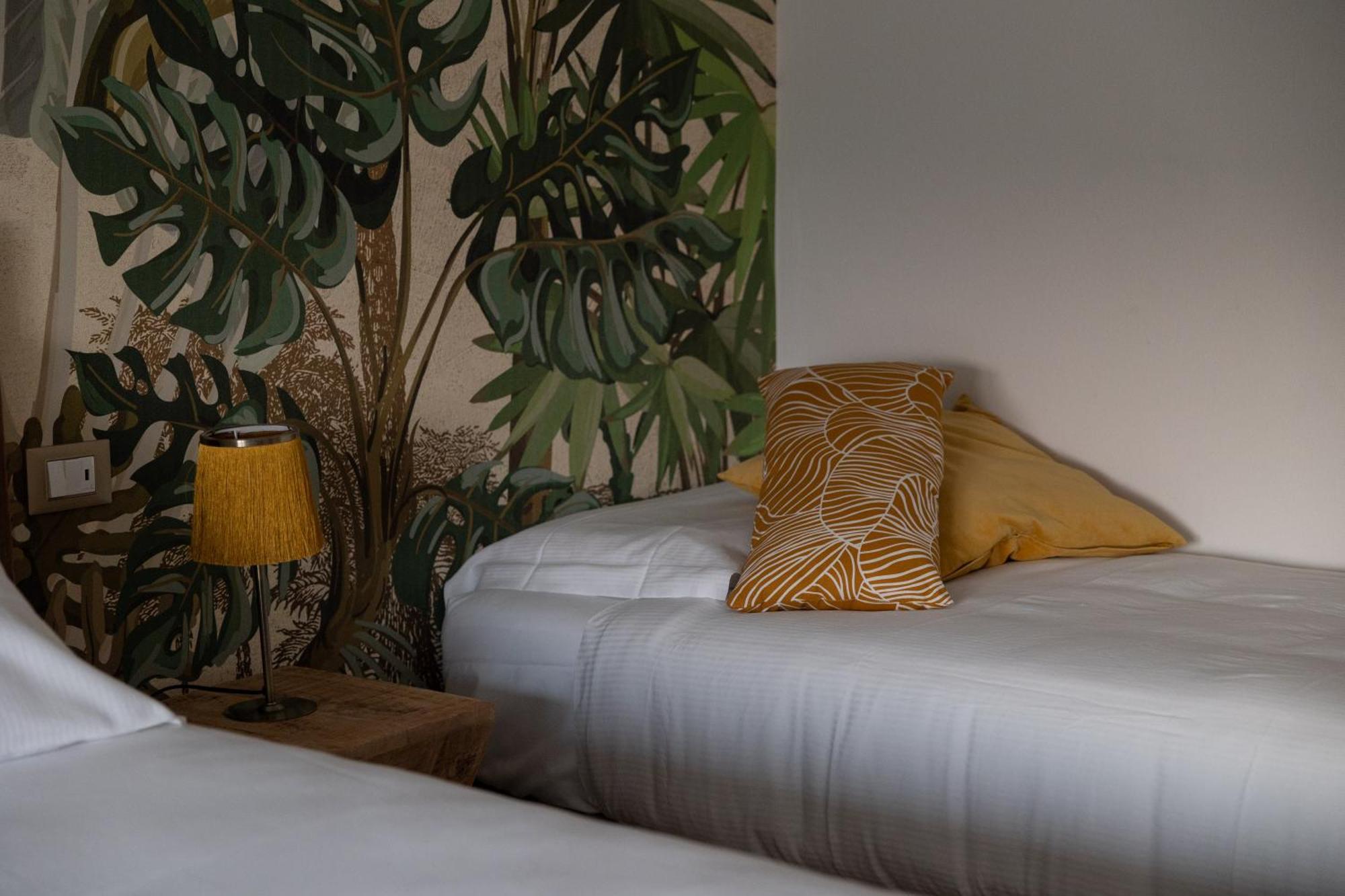 קסטלנואובו דל גארדה Bed And Breakfast Le Giale חדר תמונה