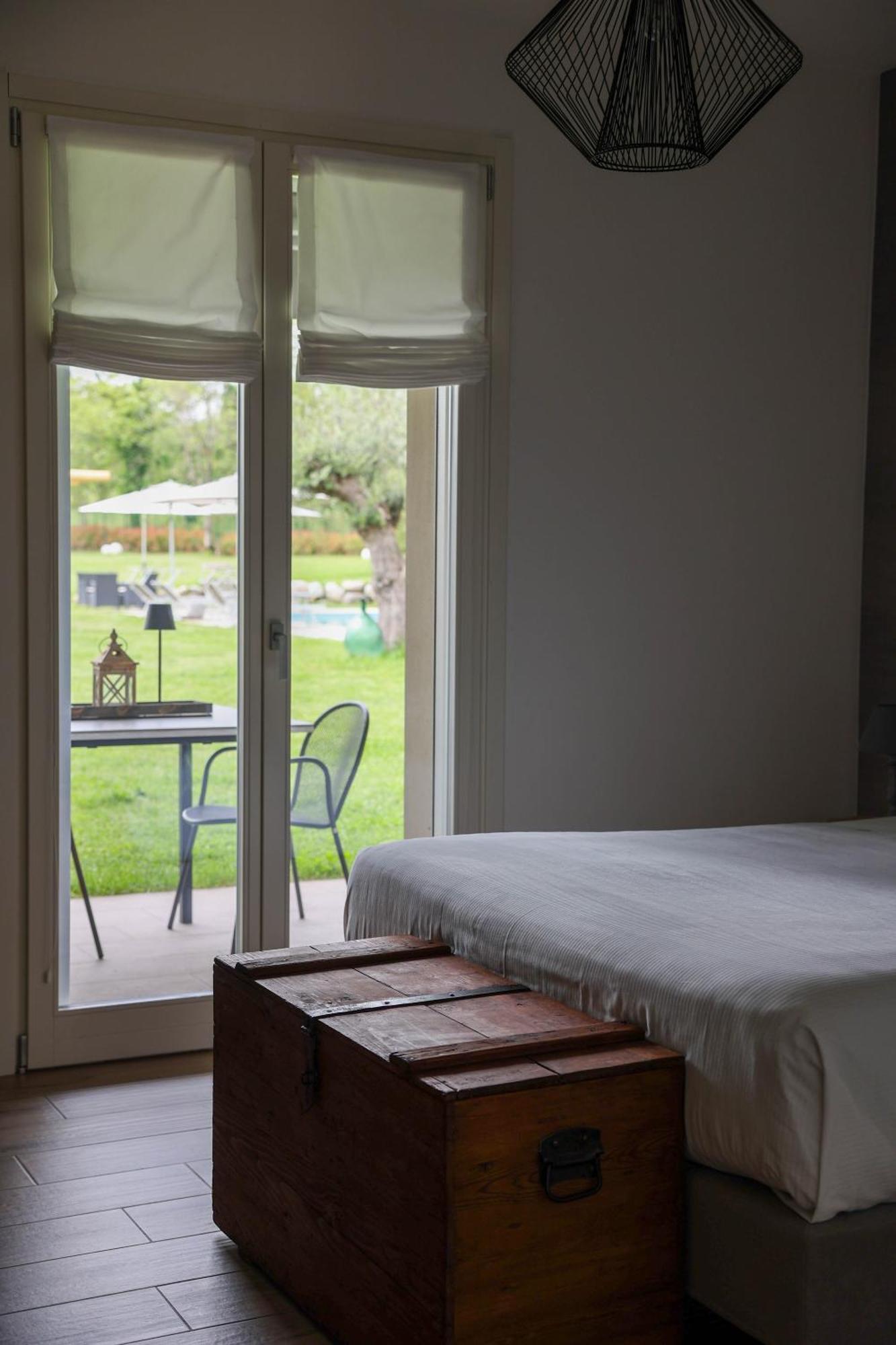 קסטלנואובו דל גארדה Bed And Breakfast Le Giale חדר תמונה